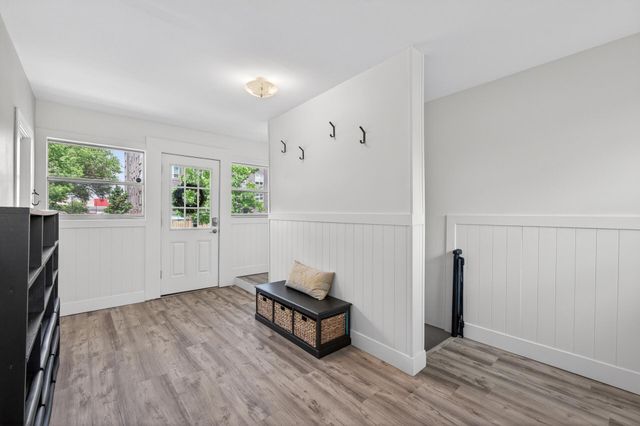 1406 Division Street, Hopkins, MN 55343