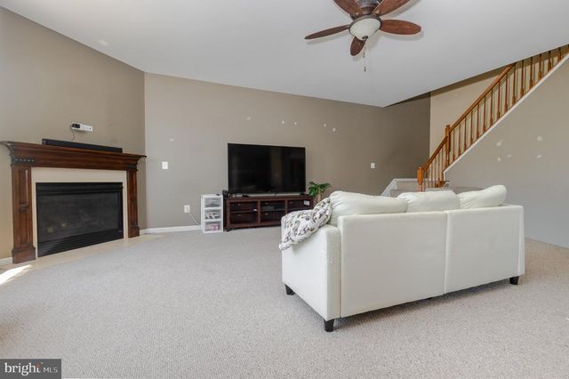135 BLACKBURNS FORD DR, Stephens City, VA 22655