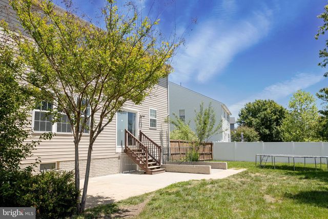 135 BLACKBURNS FORD DR, Stephens City, VA 22655