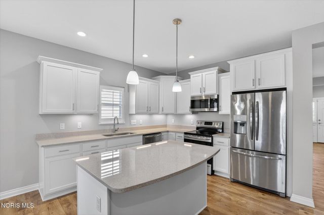3721 Windward Drive, Sylvania, OH 43560