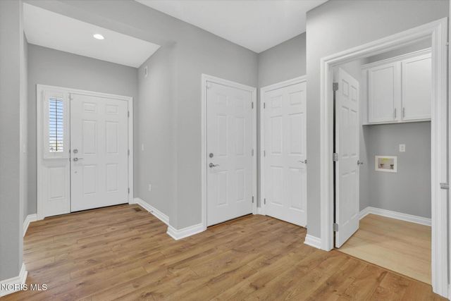 3721 Windward Drive, Sylvania, OH 43560