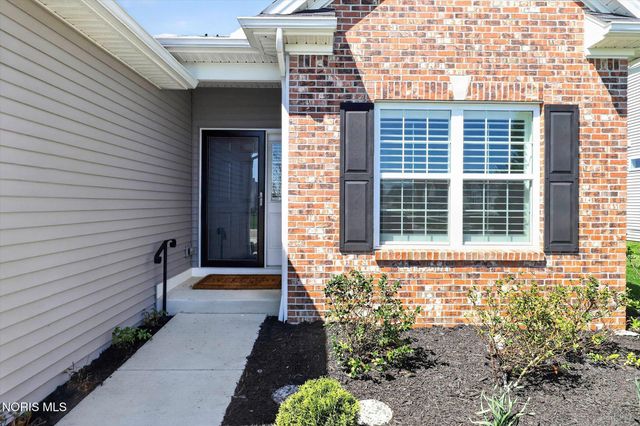 3721 Windward Drive, Sylvania, OH 43560