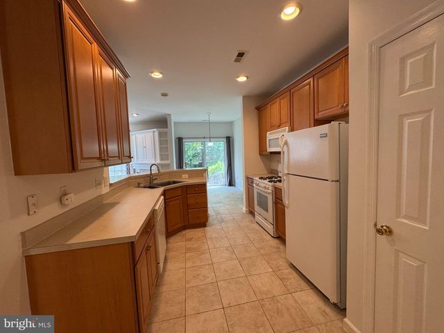 47 HOOVER AVE, Montgomery, NJ 08540