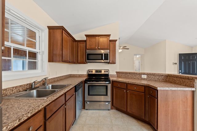 124 Cottage Creek Circle, Conway, SC 29527