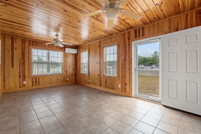 124 Cottage Creek Circle, Conway, SC 29527