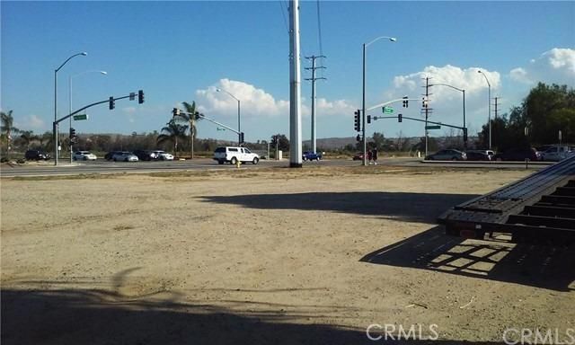 4479 Chicago Avenue, Riverside, CA 92507