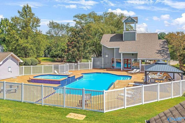 190 Waters Edge Lane, Madison, AL 35758