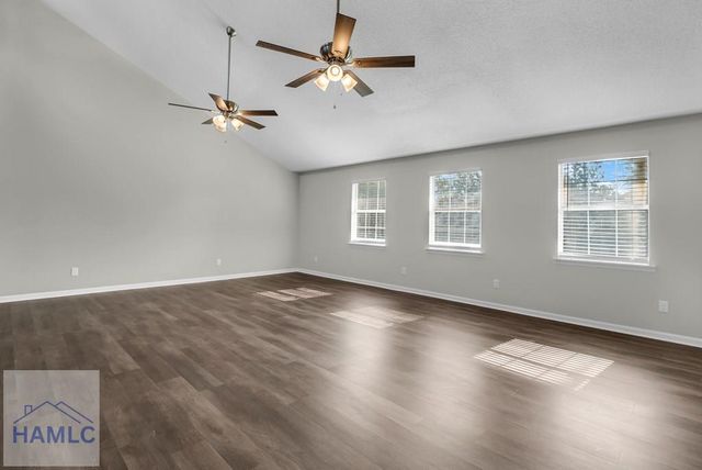 834 Foxwood Circle, Jesup, GA 31545