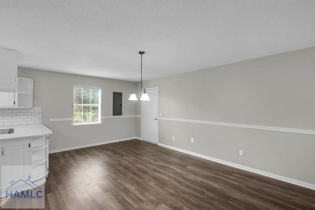 834 Foxwood Circle, Jesup, GA 31545