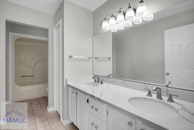 834 Foxwood Circle, Jesup, GA 31545