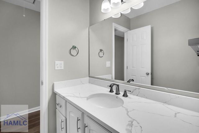 834 Foxwood Circle, Jesup, GA 31545