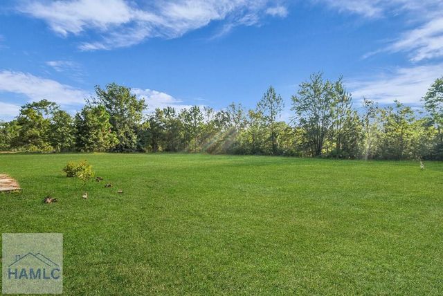 834 Foxwood Circle, Jesup, GA 31545