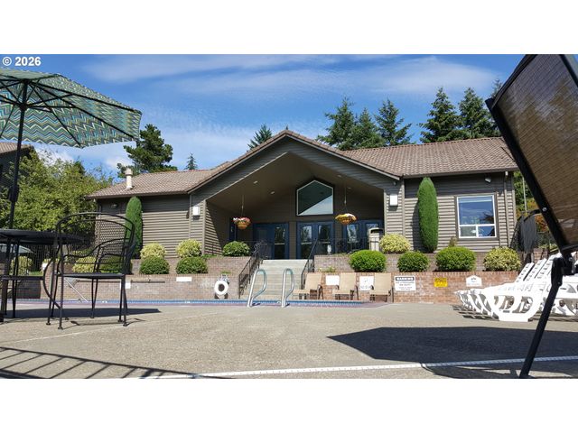 9515 Sw 146TH Ter C-8, Beaverton, OR 97007