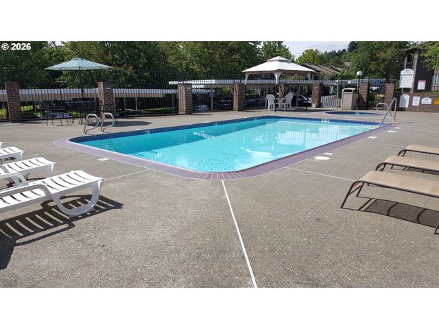 9515 Sw 146TH Ter C-8, Beaverton, OR 97007