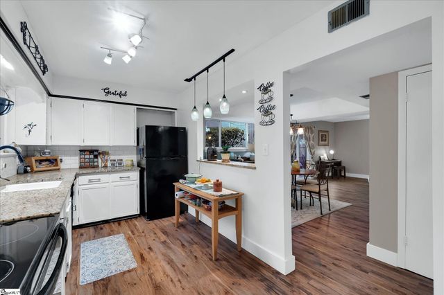 1 Briarcreek Place, Greenville, SC 29615