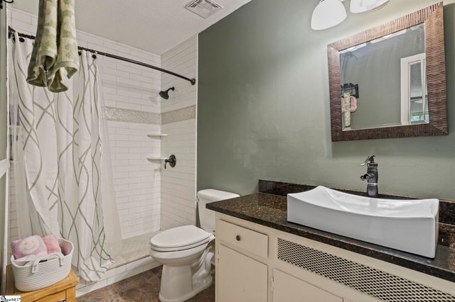 1 Briarcreek Place, Greenville, SC 29615