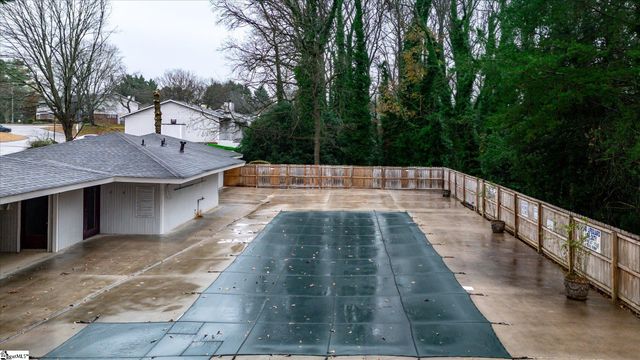 1 Briarcreek Place, Greenville, SC 29615