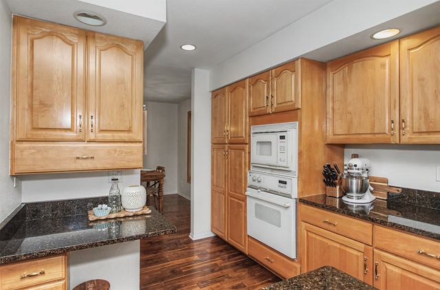 3020 Redbud Circle, Ames, IA 50014