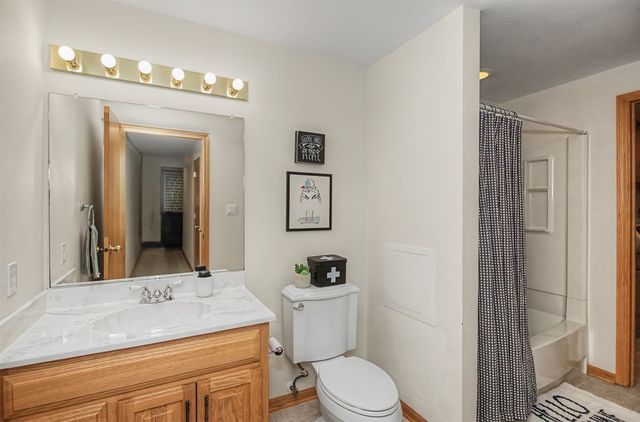 3020 Redbud Circle, Ames, IA 50014