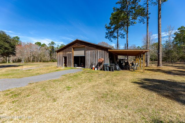 8404 NESBITT Road, Macclenny, FL 32063