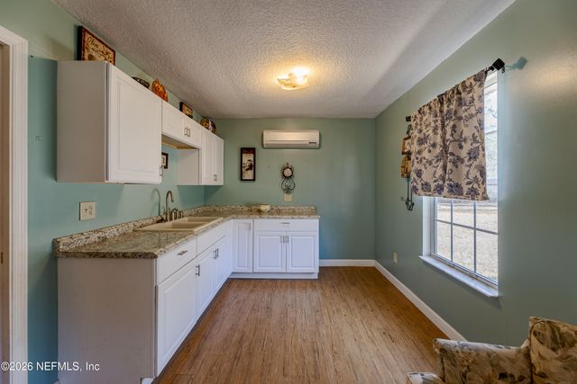 8404 NESBITT Road, Macclenny, FL 32063