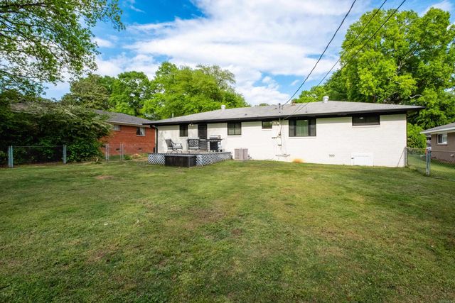 308 Cherokee Circle, Little Rock, AR 72205