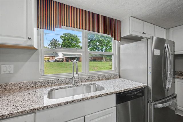 478 Coronado Drive, Fairborn, OH 45324