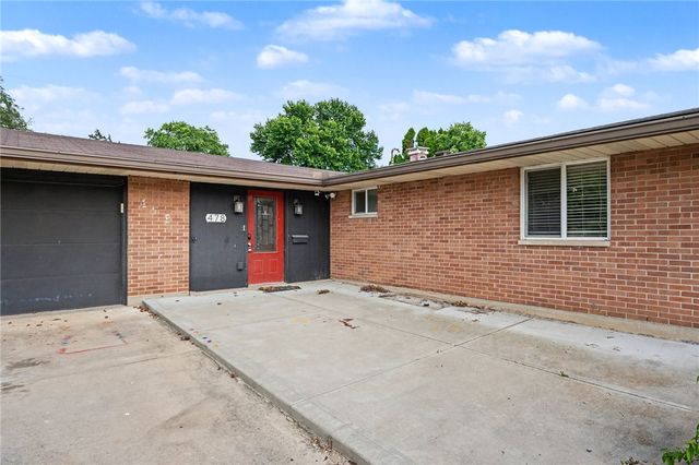 478 Coronado Drive, Fairborn, OH 45324
