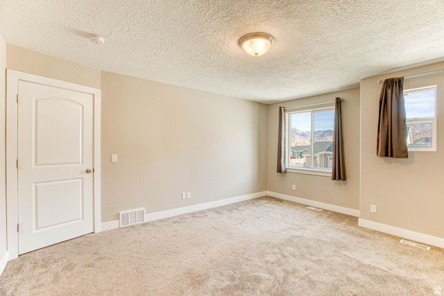 454 S CORNER VIEW DR, Tooele, UT 84074