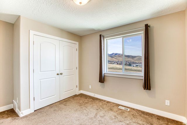 454 S CORNER VIEW DR, Tooele, UT 84074