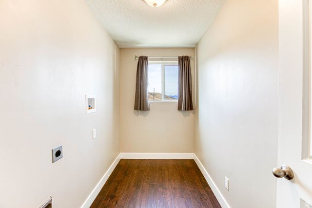 454 S CORNER VIEW DR, Tooele, UT 84074