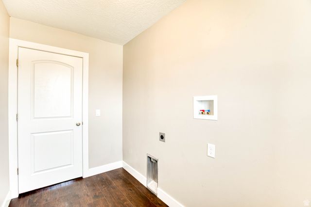 454 S CORNER VIEW DR, Tooele, UT 84074