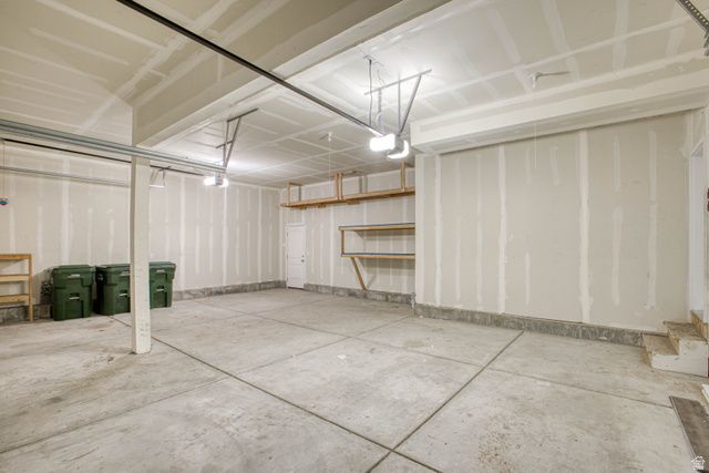 454 S CORNER VIEW DR, Tooele, UT 84074