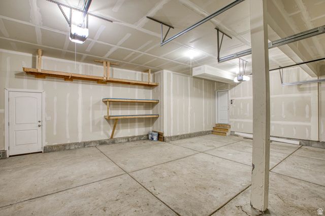 454 S CORNER VIEW DR, Tooele, UT 84074