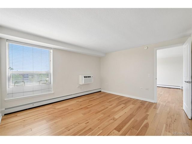 1150 Vine St 806, Denver, CO 80206