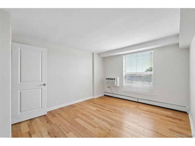 1150 Vine St 806, Denver, CO 80206