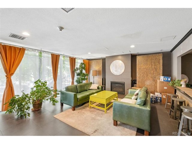 1150 Vine St 806, Denver, CO 80206