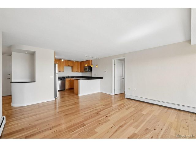 1150 Vine St 806, Denver, CO 80206