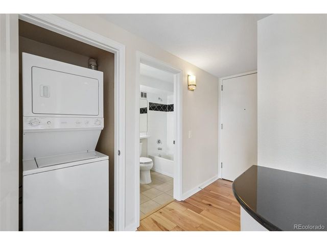 1150 Vine St 806, Denver, CO 80206