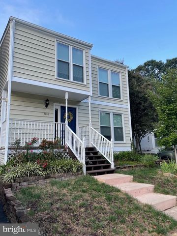 7206 LAVENDER LN, Springfield, VA 22150