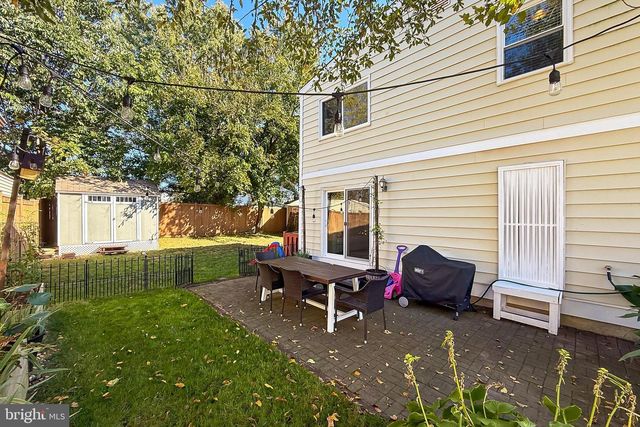 7206 LAVENDER LN, Springfield, VA 22150