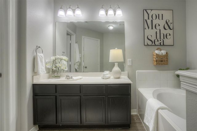 5049 Willow Point Drive, Conroe, TX 77303