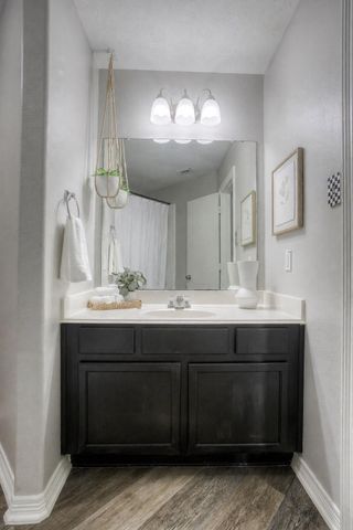 5049 Willow Point Drive, Conroe, TX 77303