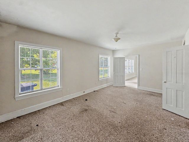 305 Geddes Avenue, Charleston, SC 29407