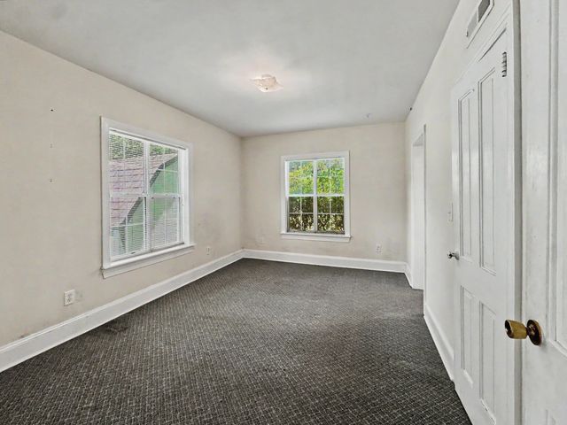 305 Geddes Avenue, Charleston, SC 29407
