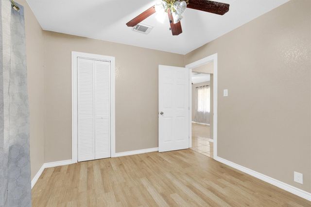 10449 Castleton Street, Houston, TX 77016