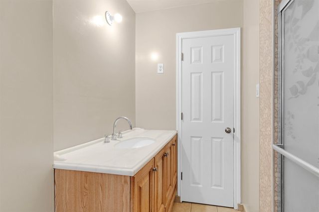 10449 Castleton Street, Houston, TX 77016