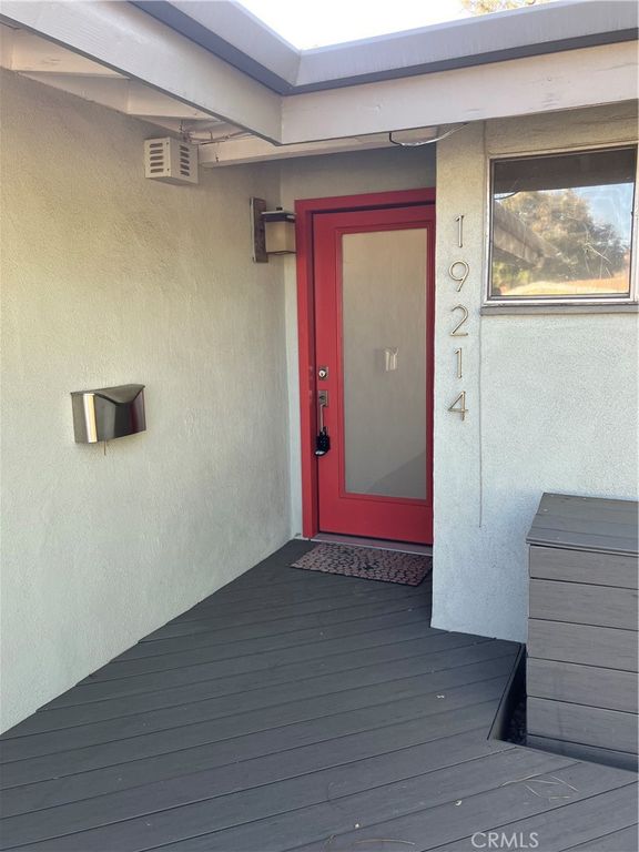 19214 Nearbrook, Canyon Country, CA 91351 — photo 2
