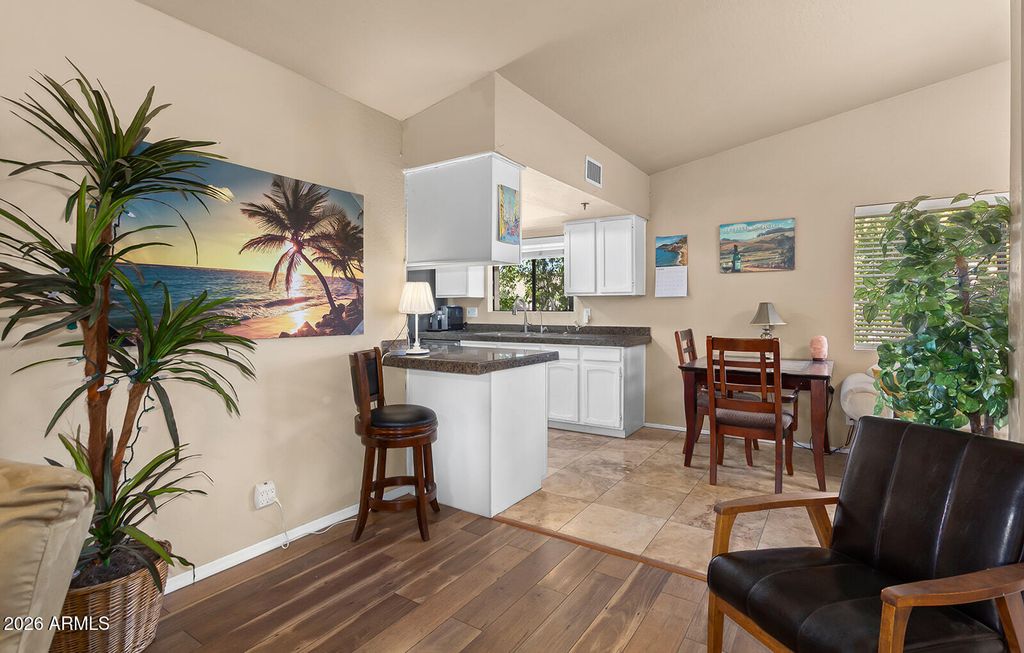 3031 N CIVIC CENTER Plaza 334, Scottsdale, AZ 85251