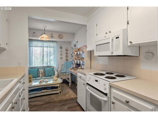 4246 Ne 125TH Pl, Portland, OR 97230